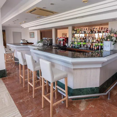 斯洛特俱乐部酒店 酒店